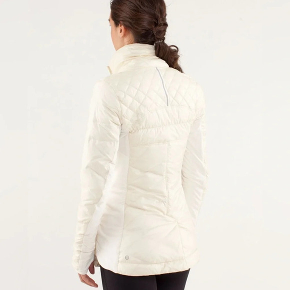 Lululemon What The Fluff Pullover in Polar Cream size 4 down filled - Picture 1 of 12